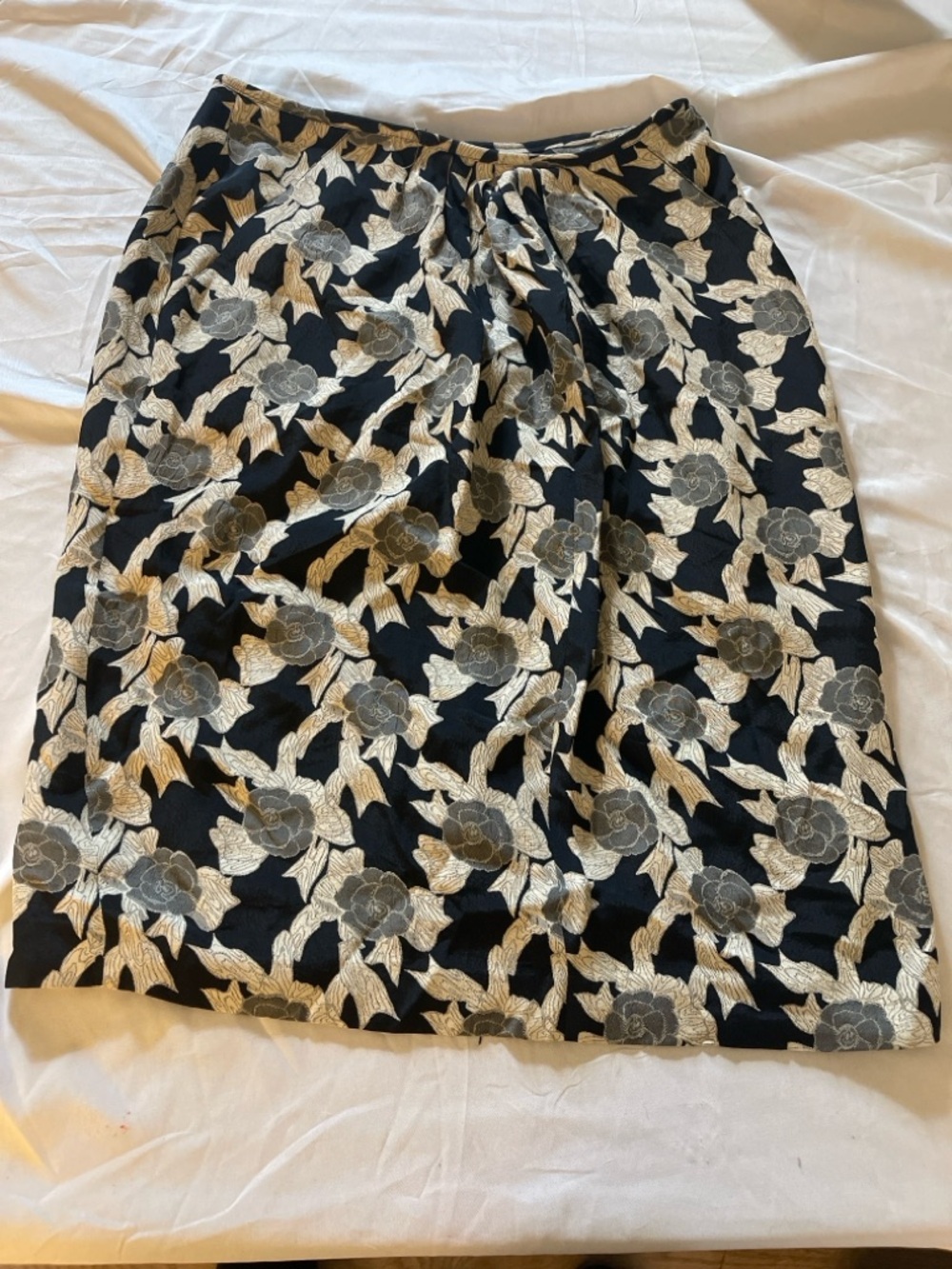 Ann Taylor Floral A-Line Skirt Size 12 Black Cream Fully Lined Career Classic - Picture 7 of 14